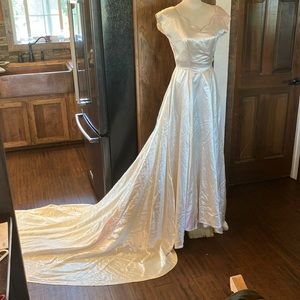 Vintage Miss Washington Wedding Dress